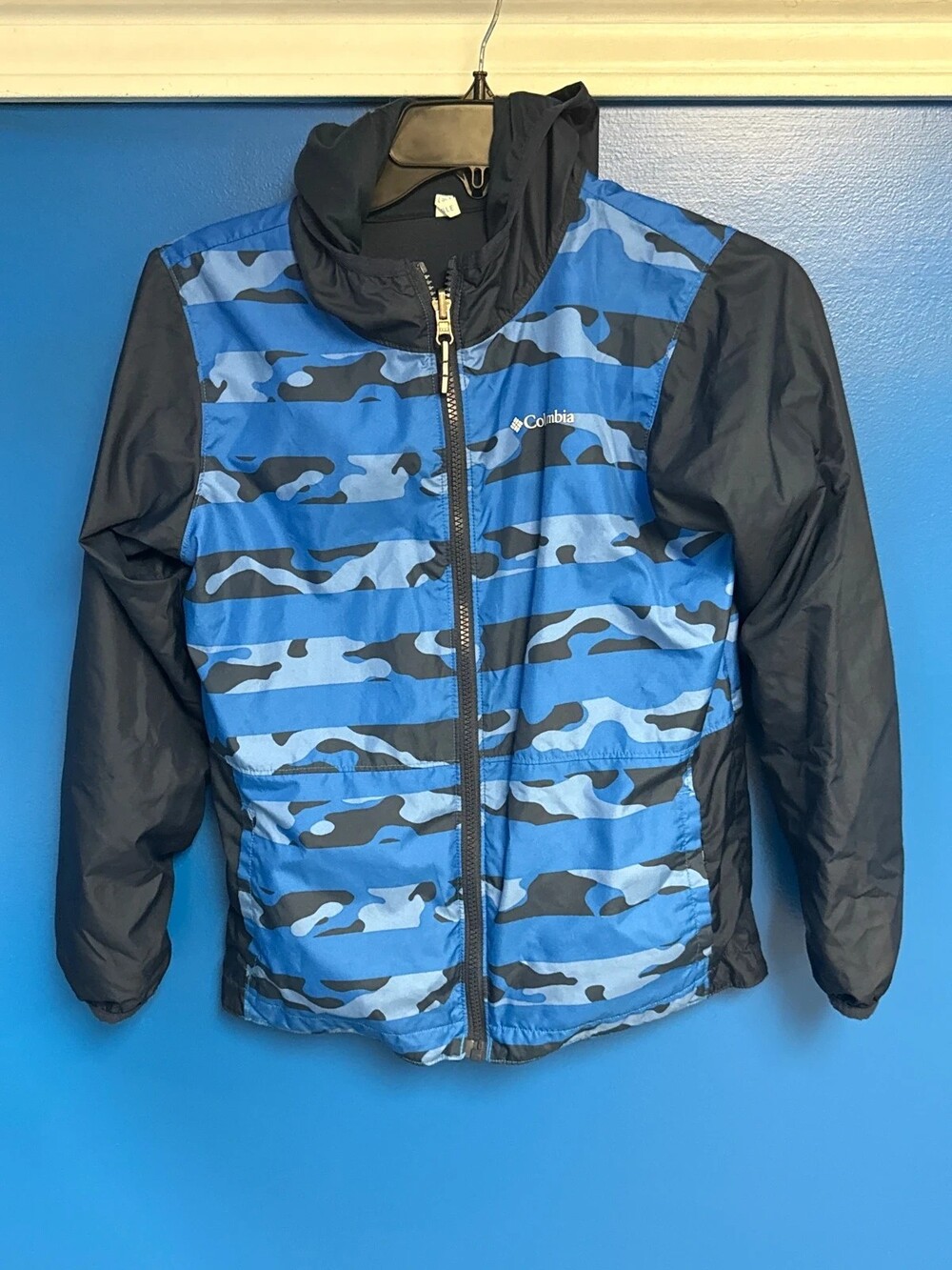 Columbia Reversable Soft Shell